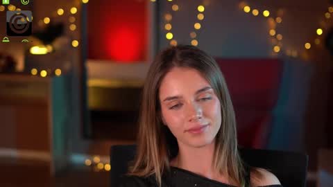 Raisa online show from December 13, 7:53 pm