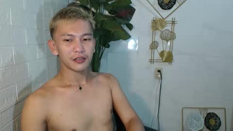 ralfhuge24 online show from April 11, 12:20 pm