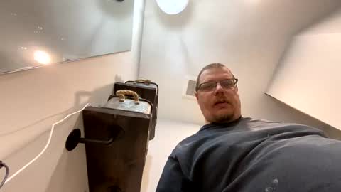 Ralph Roberts online show from February 4, 1:20 am