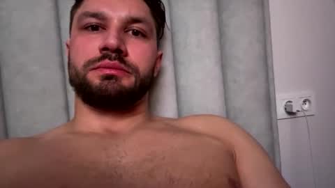 Sebastian online show from November 23, 9:35 pm