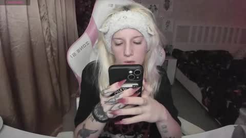 Rapunzel online show from December 20, 2:02 pm