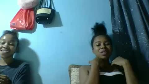 rasoelysca online show from March 24, 4:57 pm