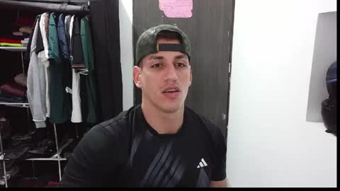 Raul online show from May 10, 9:43 pm