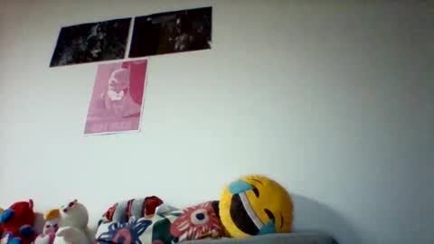 raul2k2 online show from April 12, 5:17 pm