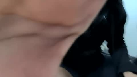 raulgiraldo987 online show from February 4, 12:03 am