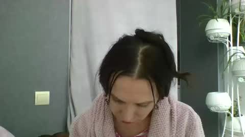 Emma online show from December 2, 10:24 am