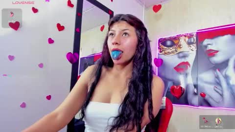 gata online show from March 18, 9:53 pm