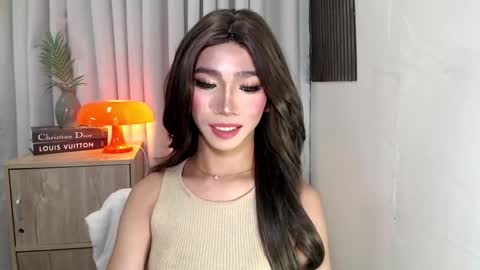 ravennaxx online show from October 30, 2:50 pm