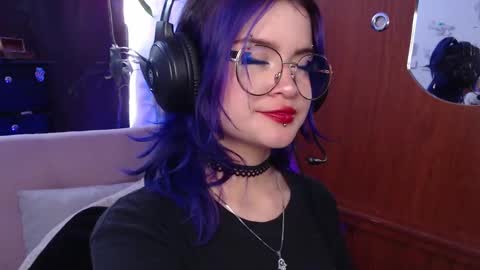 raventh_ online show from October 9, 2:44 pm