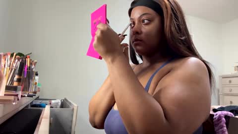 raventhebigbodybitch online show from February 8, 12:39 pm