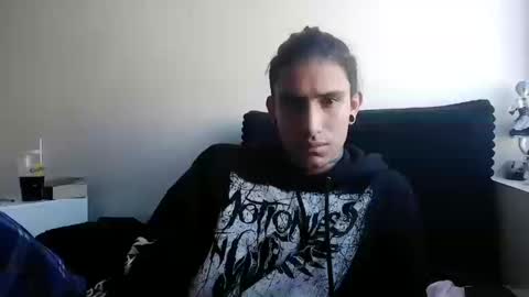 Snapshot of ravenxbat chatting on October 14, 4:32 pm ravenxbat online show from October 14, 4:32 pm