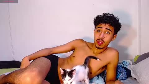 Rayn online show from January 6, 6:20 pm