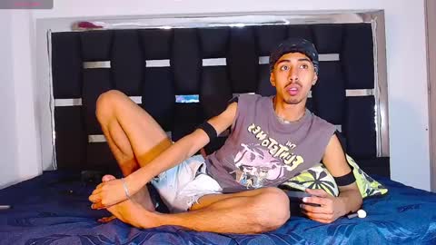 Rayn online show from February 18, 5:31 pm