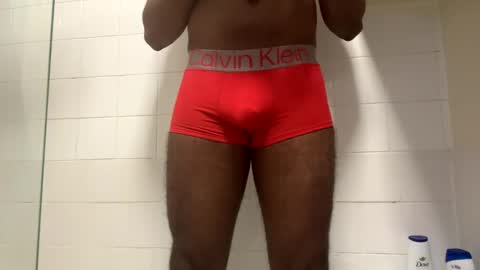 Snapshot of raydick1919 chatting on December 7, 11:01 am Raydick online show from December 7, 11:01 am