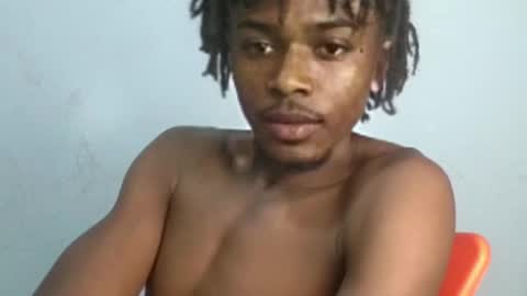 raymondcortes60 online show from March 2, 8:59 pm