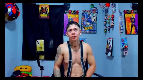 Snapshot of raymondstonee chatting on September 15, 5:25 pm Raymond Stonee online show from September 15, 5:25 pm