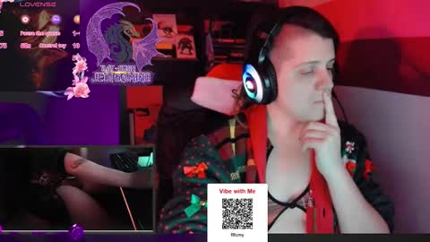 Snapshot of raysuon chatting on December 10, 6:22 am Rae-Suon online show from December 10, 6:22 am