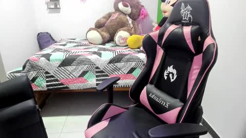 Danna online show from November 13, 11:07 pm