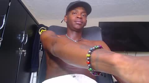 Sthith online show from January 14, 7:00 pm