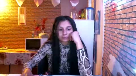 real_coupl3 online show from April 18, 7:07 pm