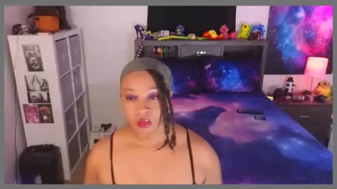 realgoddessdream online show from May 2, 1:44 am
