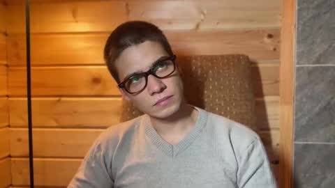 AliceEve online show from December 18, 11:05 am