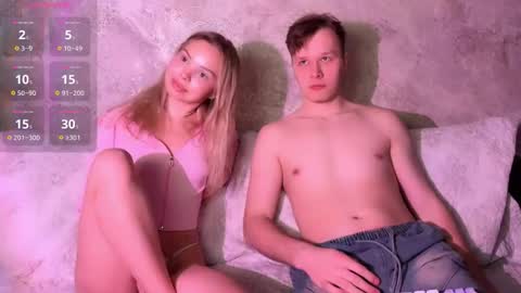 rebecca_david online show from March 1, 6:34 pm