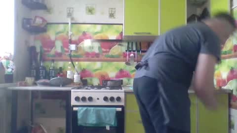 red_bearddd online show from May 2, 11:38 am