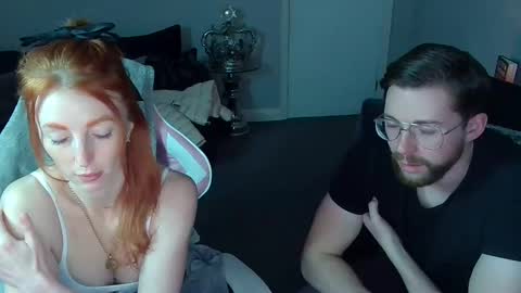 Snapshot of red_firesquirt chatting on February 10, 9:25 pm Red -  online show from February 10, 9:25 pm