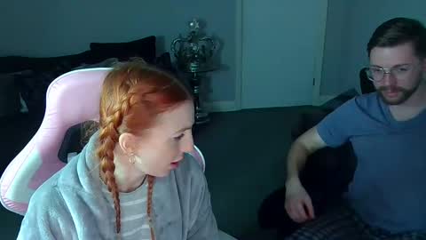 Snapshot of red_firesquirt chatting on February 20, 9:20 pm Red -  online show from February 20, 9:20 pm