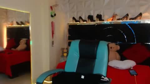 Luna online show from September 23, 10:20 am