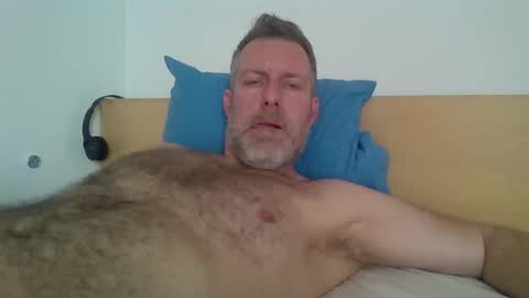 Red online show from November 17, 10:51 am