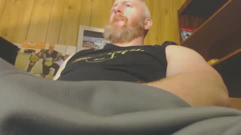 theredhead4fun online show from December 15, 7:32 pm