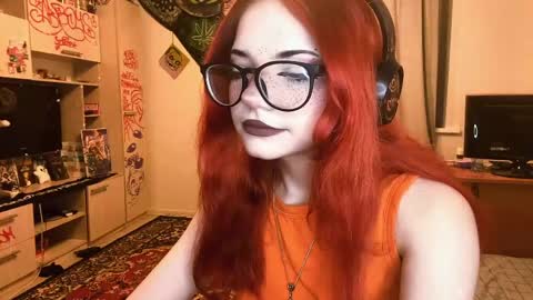 Eva online show from May 14, 10:30 pm