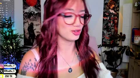 Lu Independiet model online show from January 15, 2:49 am