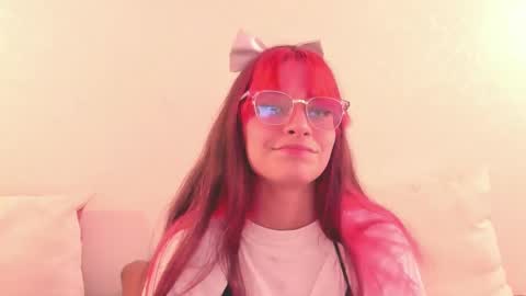 Snapshot of redmeloddy chatting on February 25, 8:00 pm Meloddy online show from February 25, 8:00 pm