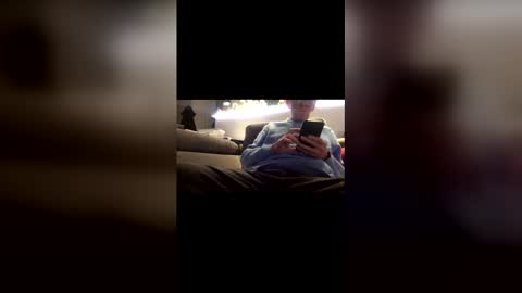 Redspider154 online show from April 12, 8:02 pm