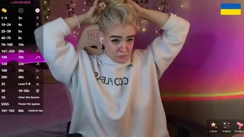 Ronnie online show from September 29, 7:46 pm