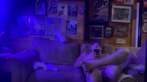 Lee online show from February 15, 5:50 pm