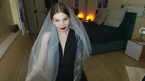 Regina online show from October 30, 10:54 pm