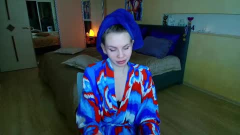 Regina online show from March 6, 1:27 am