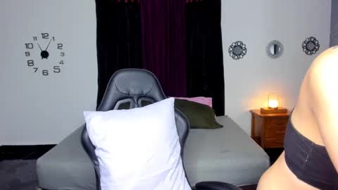 Reid Green online show from October 14, 4:04 am