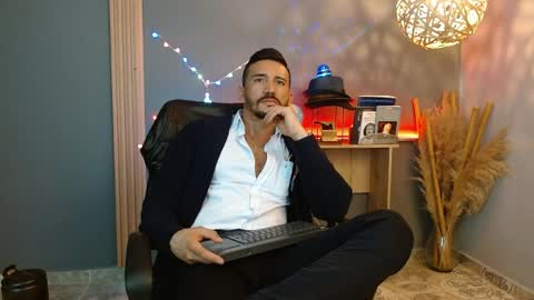   REIKO  online show from March 30, 6:52 pm