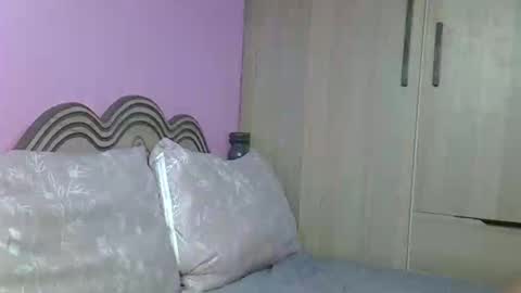 reina_lexi online show from May 15, 11:45 pm