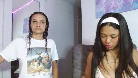 reina_reina online show from May 27, 2:52 am