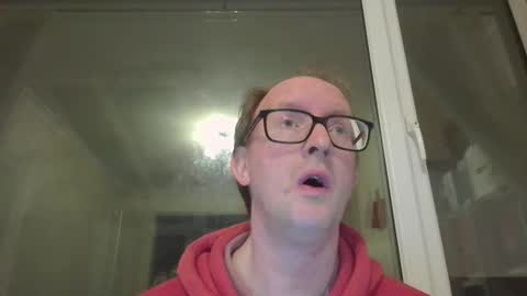 Snapshot of relaxnchat41 chatting on October 26, 8:41 pm relaxnchat41 online show from October 26, 8:41 pm