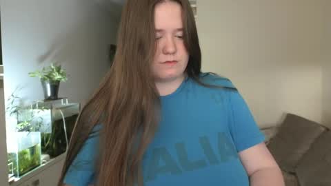 Ann OF - remirann21 online show from April 19, 2:51 pm