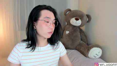 Ren online show from March 19, 8:09 am