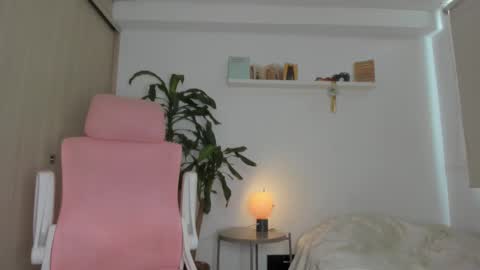 renata__20 online show from March 18, 6:47 pm