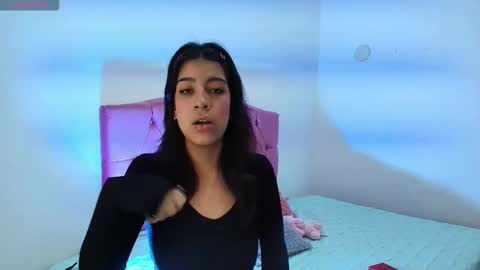 renata_velvet online show from March 24, 11:49 am